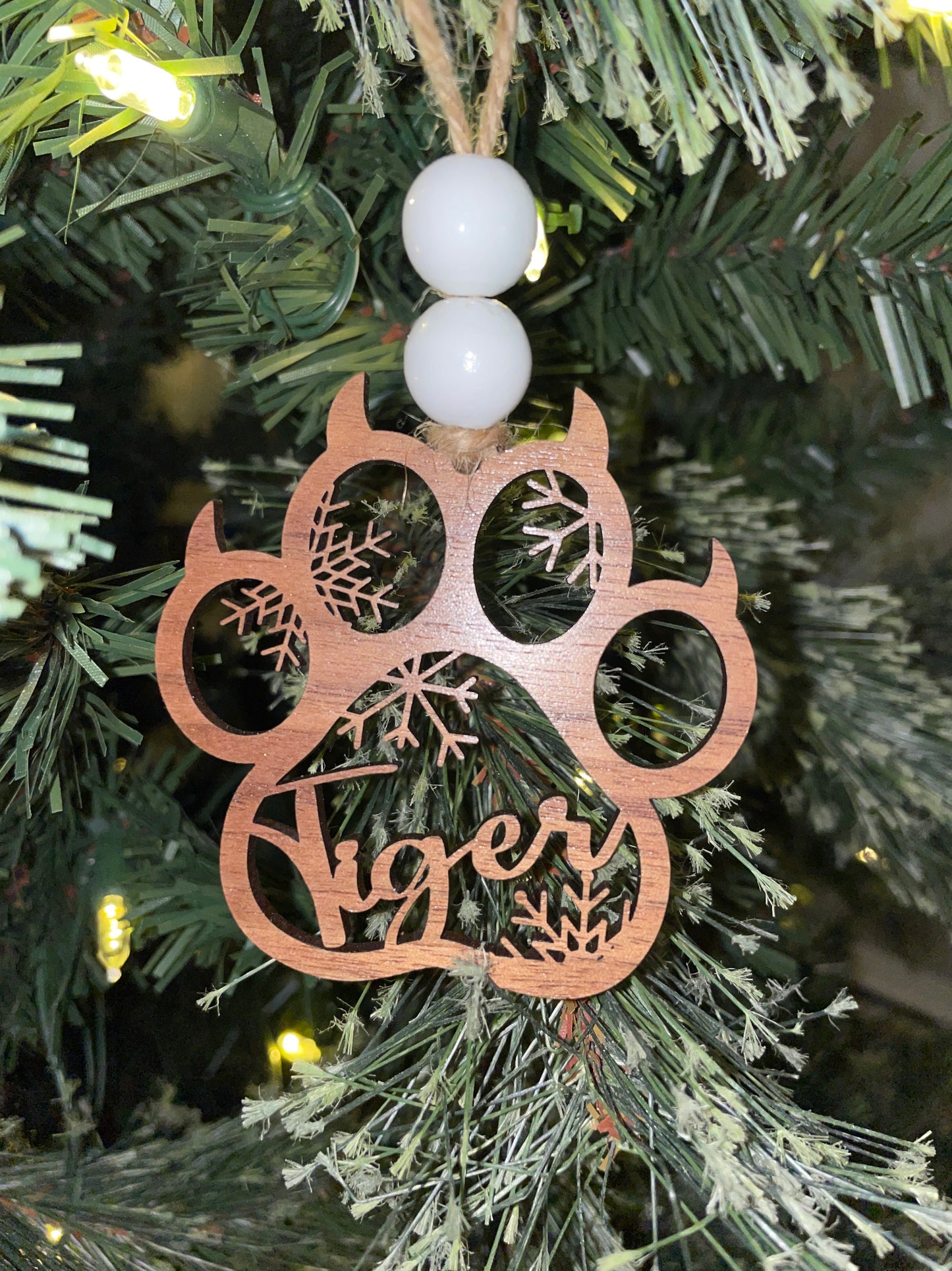 Cat Claw Ornament